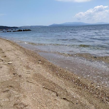 Διαμέρισμα Στην Πόλη Metamorfosi Bagian luar foto