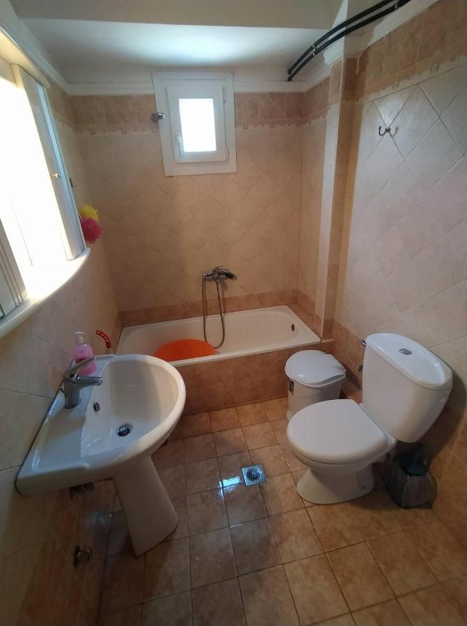 Διαμέρισμα Στην Πόλη Metamorfosi Bagian luar foto