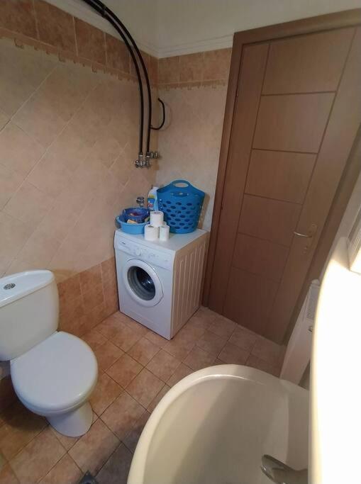 Διαμέρισμα Στην Πόλη Metamorfosi Bagian luar foto